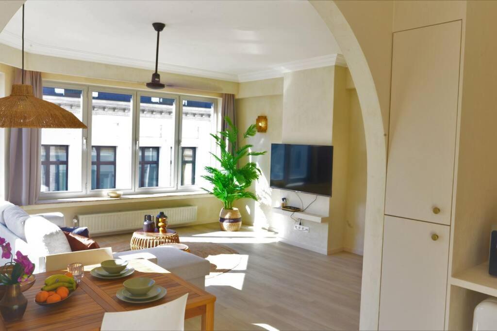 Downtown 2 Bdr Apartment ***** 3 Antwerp Exterior photo