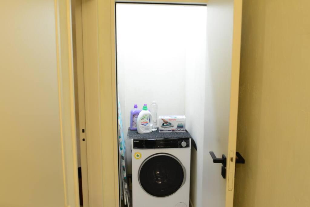 Downtown 2 Bdr Apartment ***** 3 Antwerp Exterior photo